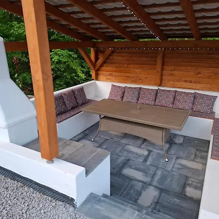 Apartmán Nad Tajovom *